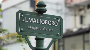 Maliboro street sign