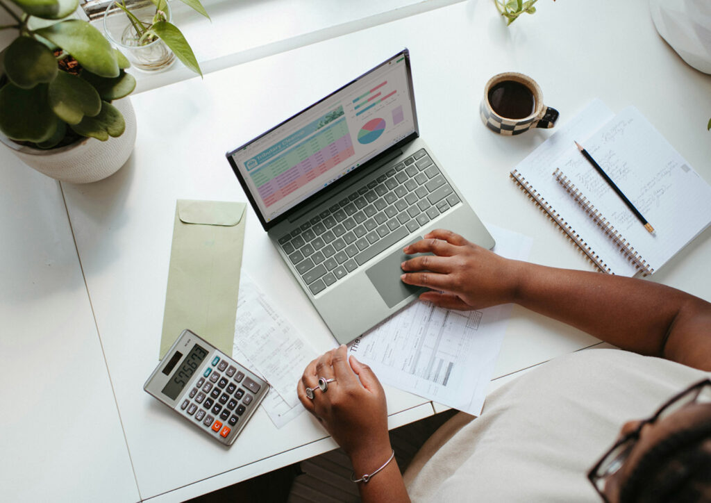 Setting up an online store on Tokopedia platform with product listings and seller tools