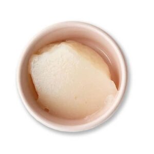Anti-aging facial mask improving skin firmness and elasticity