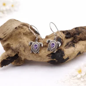 Lightweight silver turtle earrings with marine design