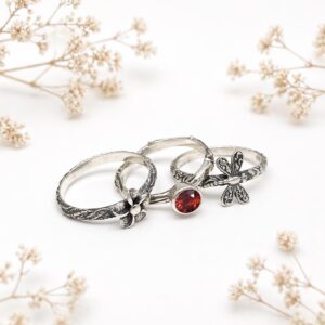 Handmade 925 sterling silver stackable ring set with frangipani flower and dragonfly designs