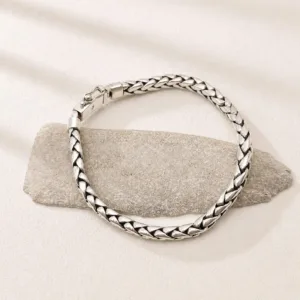 Textured wheat chain bracelet in boho style