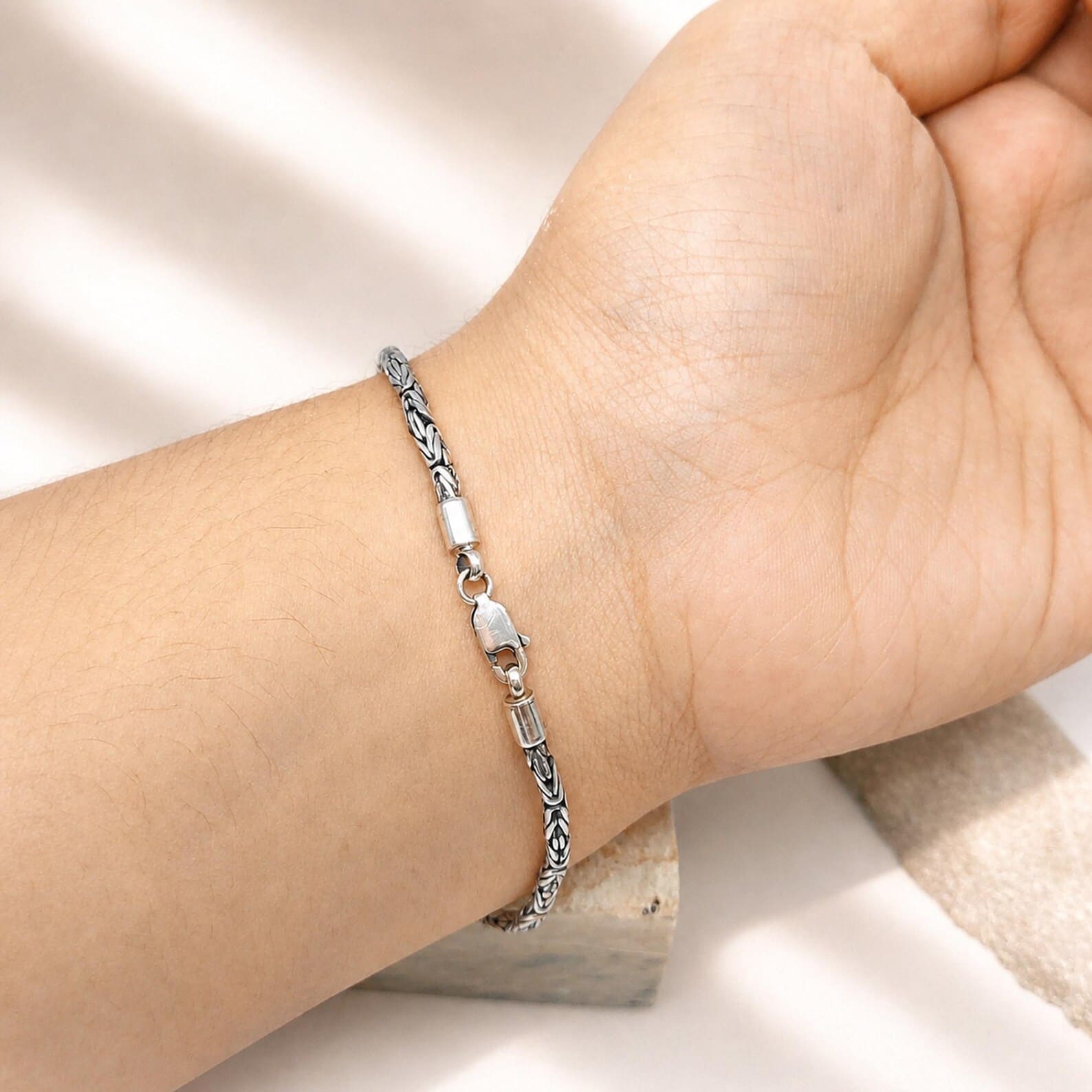 Delicate Byzantine Chain Bracelet Close-up Detail1