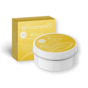 Detox face mask with seaweed for deep skin cleansing