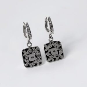 925 sterling silver floral engraved earrings lightweight elegant design