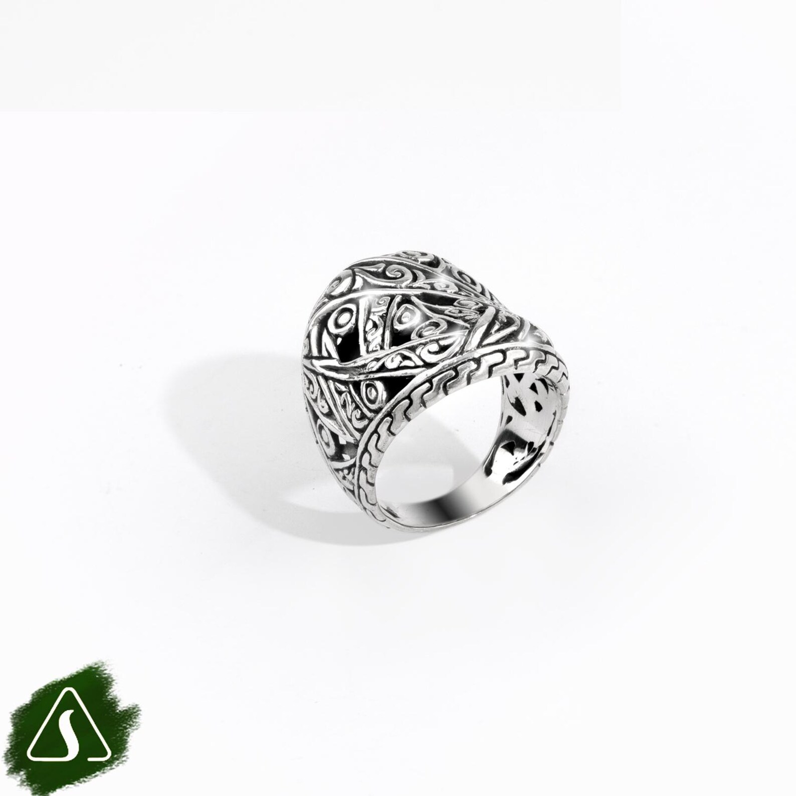 Handmade Bali 925 Silver Wide Band Ring abstract sterling silver band ring artisan Bali craftsmanship detail