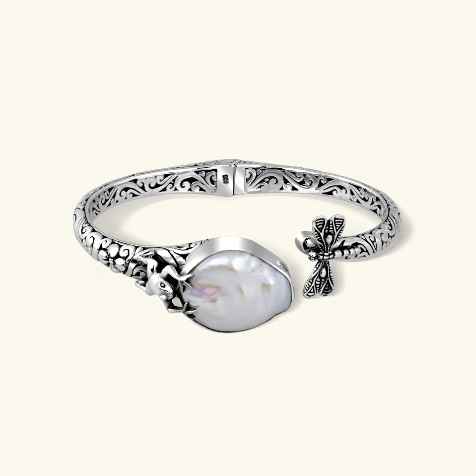 Handmade Bali Silver Frog and Dragonfly Pearl Bracelet handmade silver frog and dragonfly bracelet with pearl