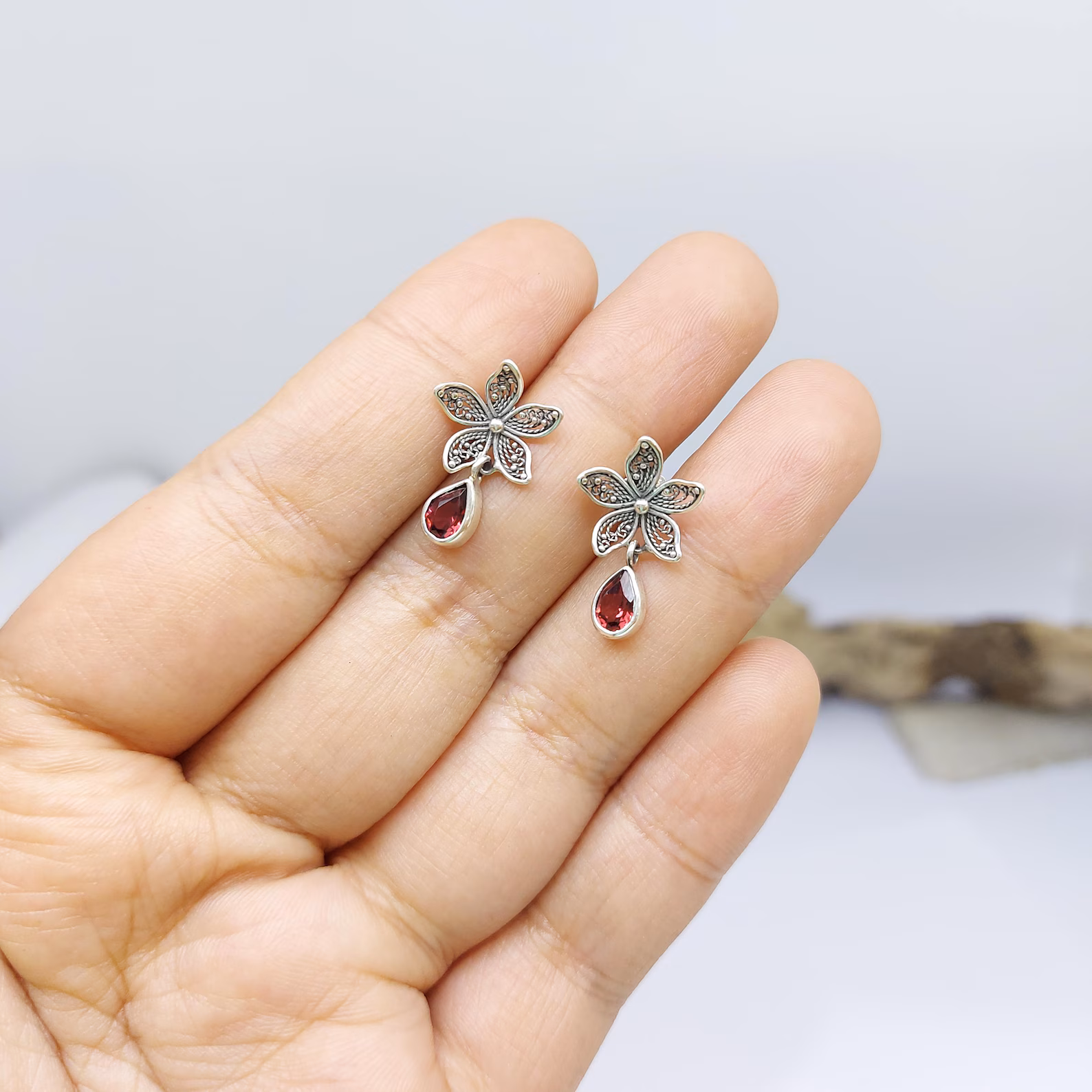 Handmade Bali Five-Petal Sterling Silver Earrings Handmade Bali five-petal sterling silver earrings