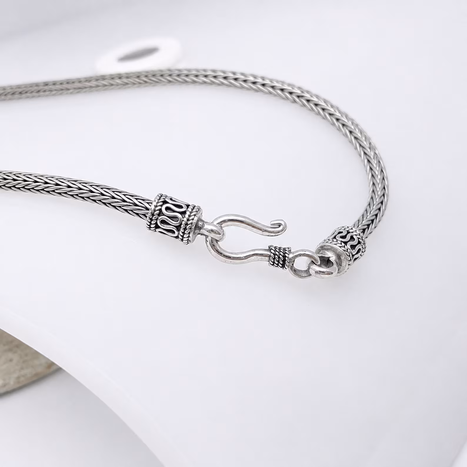 Polished 925 Sterling Silver Woven Chain Detail Bali 925 sterling silver woven chain necklace texture detail