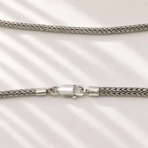 Handcrafted sterling silver Foxtail necklace from Bali Indonesia